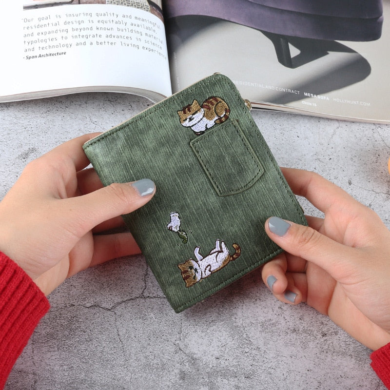 Embroidery Cat Women Short Wallet Zipper Coin Purse Short Women's Wallet Kawaii Mini Cards Holder Clutch for Girl Carteras Mujer
