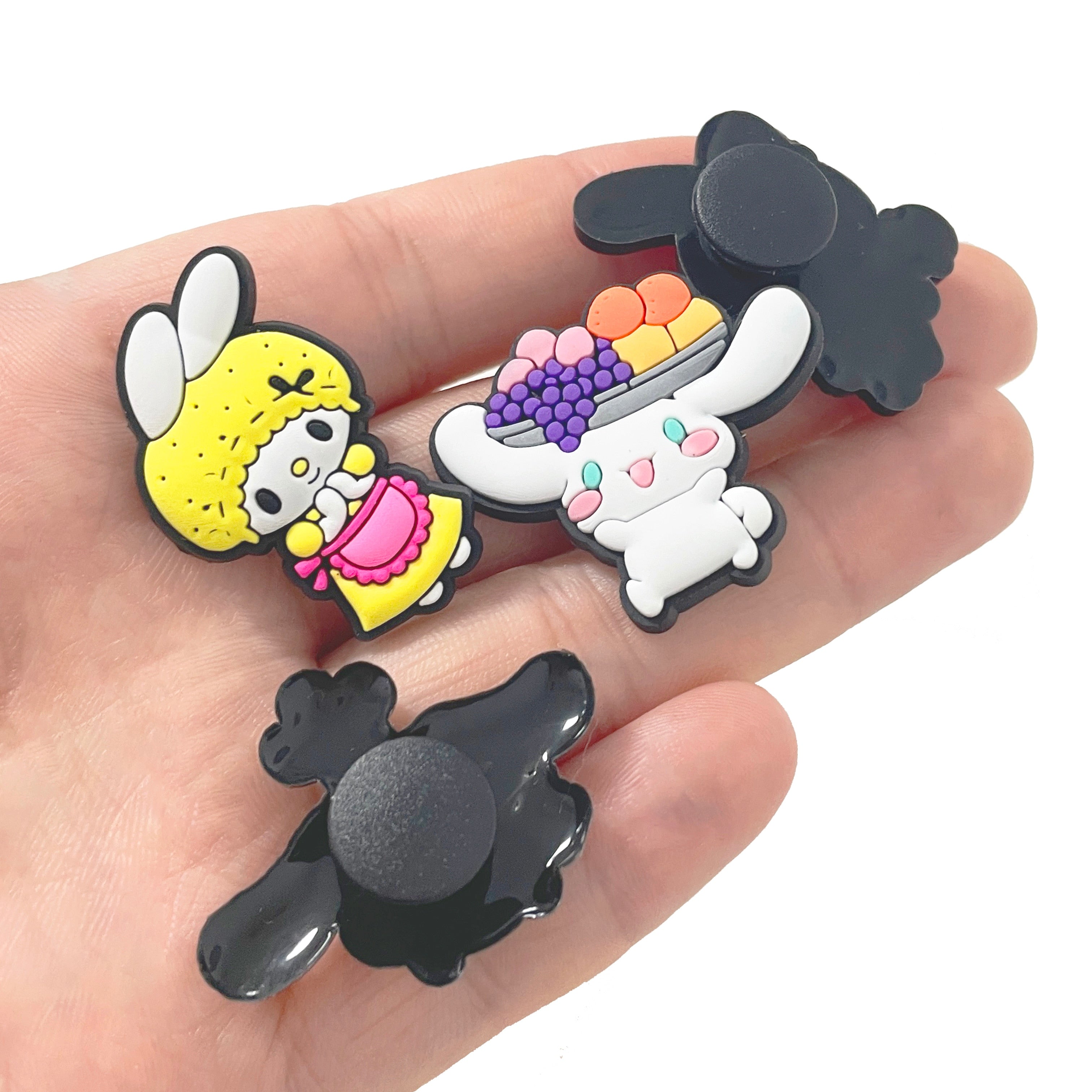 30Pcs Sanrio Shoe Charms Kawaii Kuromi Cinnamoroll Melody Jibbitz Decration Crocs DIY Sandals Shoe Accessories for Kids Gifts